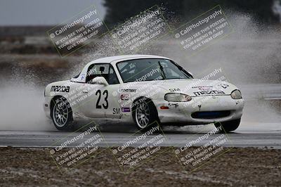 media/Nov-15-2025-CalClub SCCA (Sat) [[7bfa5a7151]]/Race/Group 4/